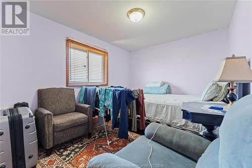 1453 Meridian Street, Windsor, ON - Indoor Photo Showing Bedroom