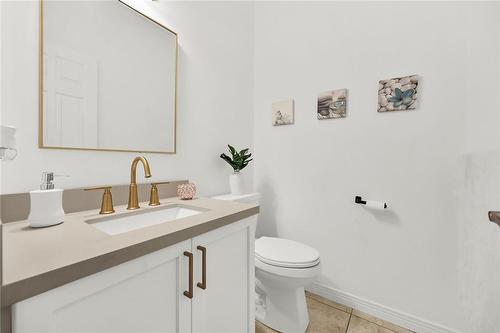 103 Bocelli Crescent, Hamilton, ON - Indoor Photo Showing Bathroom