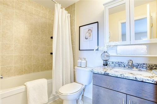 63 John Frederick Drive, Ancaster, ON - Indoor Photo Showing Bathroom