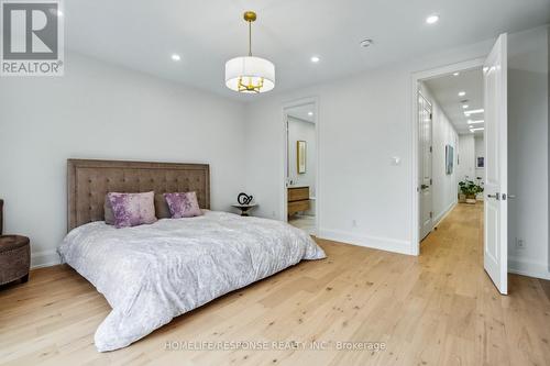 67 Forest Avenue, Mississauga, ON - Indoor Photo Showing Bedroom