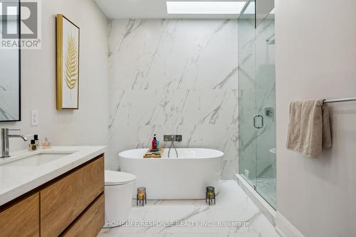67 Forest Avenue, Mississauga, ON - Indoor Photo Showing Bathroom