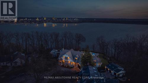 646 West Oval Dr, Burlington, ON - Outdoor With Body Of Water With View