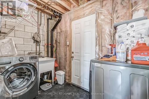 #43 -601 Shoreline Dr, Mississauga, ON - Indoor Photo Showing Laundry Room