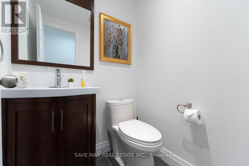 2676 Thorn Lodge Dr, Mississauga, ON - Indoor Photo Showing Bathroom