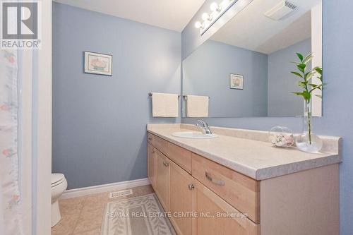 55 James Arnott Cres, Orangeville, ON - Indoor Photo Showing Bathroom