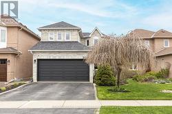 3926 PERIWINKLE CRES  Mississauga, ON L5N 6W6