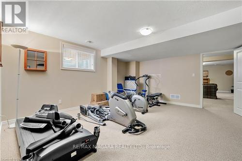 33 Hickory Avenue, Niagara-On-The-Lake, ON - Indoor Photo Showing Gym Room