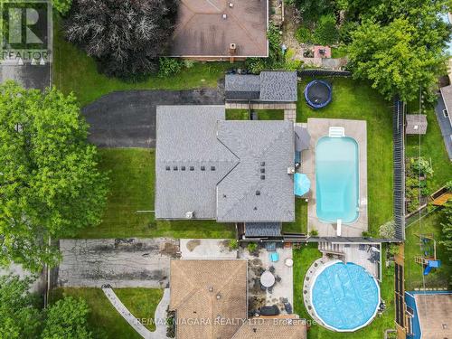3327 Cattell Dr, Niagara Falls, ON - Outdoor With Above Ground Pool With View