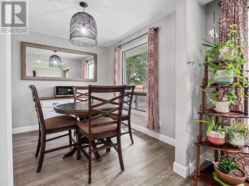 3327 Cattell Dr, Niagara Falls, ON - Indoor Photo Showing Dining Room