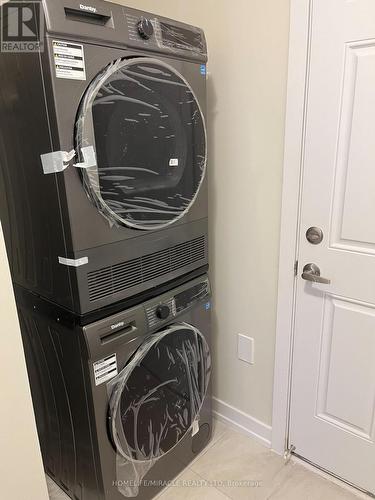 75 Melody Lane, Thorold, ON - Indoor Photo Showing Laundry Room