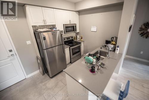 #214 -125 Shoreview Pl, Hamilton, ON - Indoor Photo Showing Kitchen With Stainless Steel Kitchen