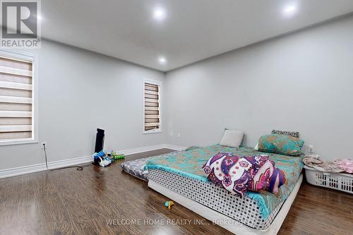 38 Long St, Bradford West Gwillimbury, ON - Indoor Photo Showing Bedroom