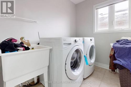 38 Long St, Bradford West Gwillimbury, ON - Indoor Photo Showing Laundry Room