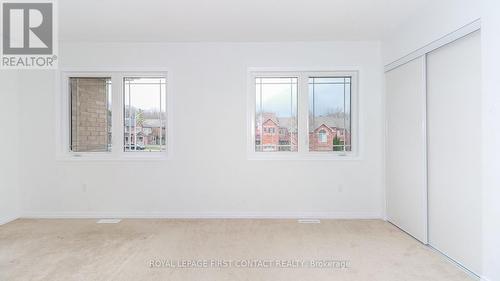 29 Robinson St, Barrie, ON - Indoor Photo Showing Other Room
