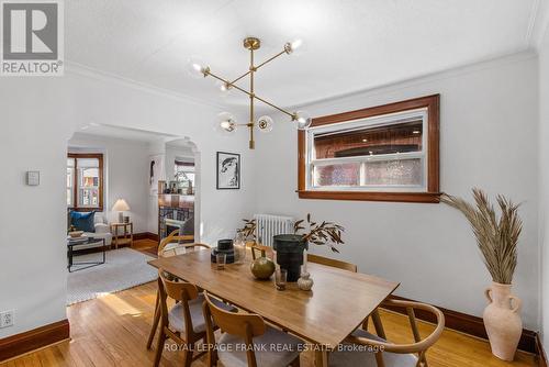 275 Mortimer Avenue, Toronto, ON - Indoor Photo Showing Dining Room