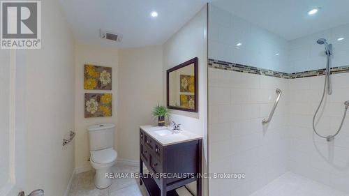 116 Zieman Cres, Cambridge, ON - Indoor Photo Showing Bathroom