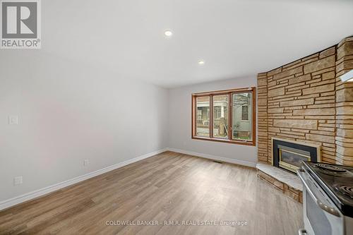 60 Albert St S, Kawartha Lakes, ON - Indoor With Fireplace
