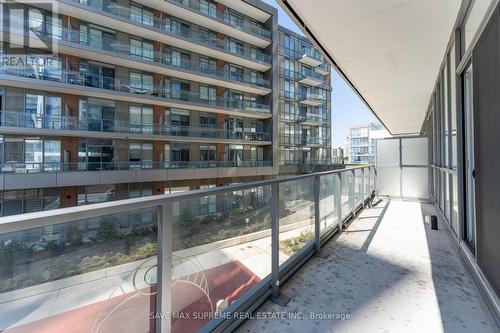 #213 -38 Forest Manor Rd, Toronto, ON - Outdoor With Balcony