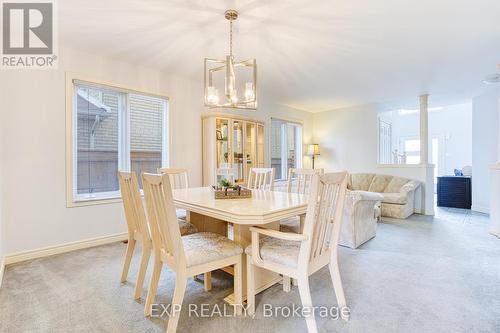 492 Stone Church Rd E, Hamilton, ON - Indoor Photo Showing Dining Room