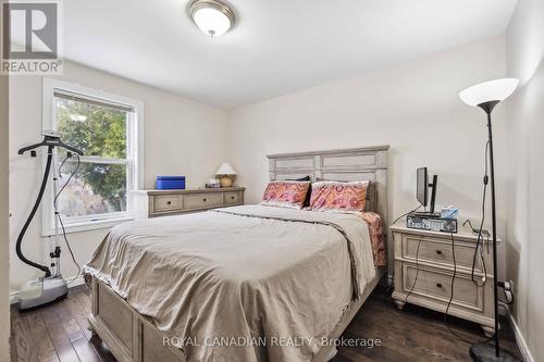 12 Huntington Ave, Toronto, ON - Indoor Photo Showing Bedroom