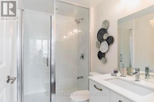 #206 -1630 Queen St E, Toronto, ON - Indoor Photo Showing Bathroom