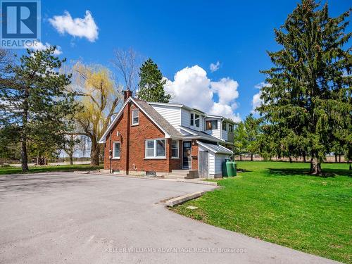 7265 Baldwin St N, Whitby, ON - Outdoor