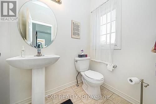 11 Turner Drive, New Tecumseth, ON - Indoor Photo Showing Bathroom