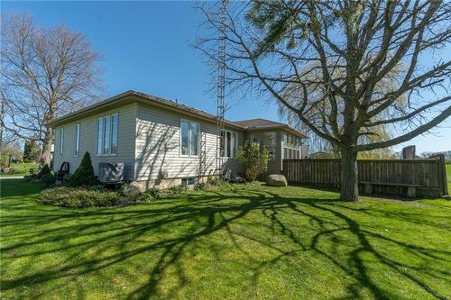 296 South Cayuga Road, Dunnville, ON - Outdoor With Deck Patio Veranda