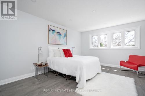 #Upper -25 Twinberry Cres, Vaughan, ON - Indoor Photo Showing Bedroom
