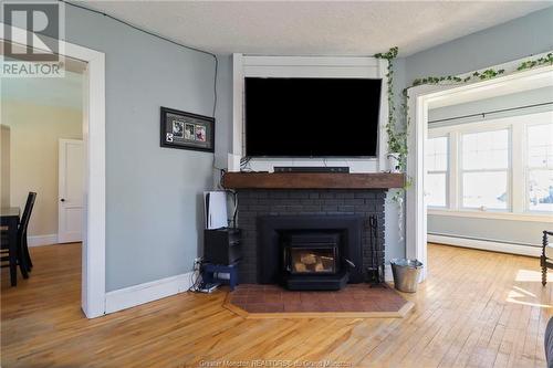515 Salisbury Rd, Moncton, NB - Indoor Photo Showing Living Room With Fireplace