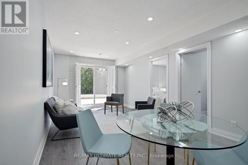 #Lower -25 Twinberry Cres, Vaughan, ON - Indoor Photo Showing Dining Room