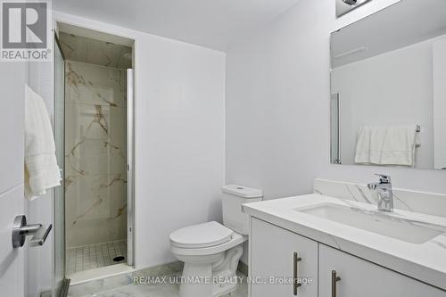 #Lower -25 Twinberry Cres, Vaughan, ON - Indoor Photo Showing Bathroom