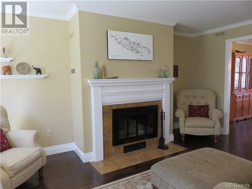 22 Rynlon Crescent, Quispamsis, NB - Indoor Photo Showing Living Room With Fireplace