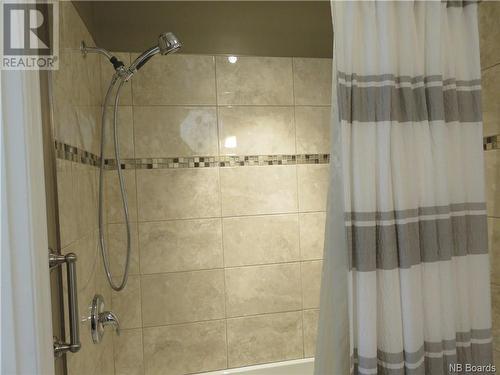 22 Rynlon Crescent, Quispamsis, NB - Indoor Photo Showing Bathroom