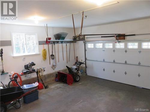 22 Rynlon Crescent, Quispamsis, NB - Indoor Photo Showing Garage