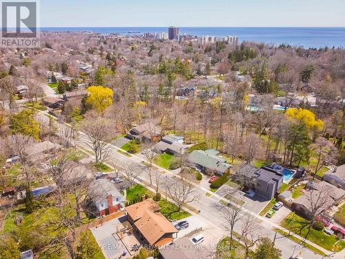 5008 Spruce Ave, Burlington, ON - Outdoor With View