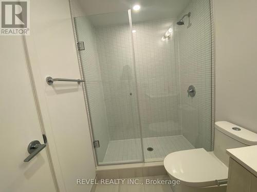 1217 - 1 Jarvis Street, Hamilton, ON - Indoor Photo Showing Bathroom