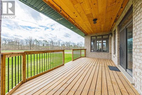 913 Smithville Rd, West Lincoln, ON - Outdoor With Deck Patio Veranda With Exterior