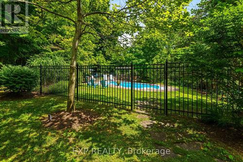 388239 Mono Centre Rd, Mono, ON - Outdoor With In Ground Pool