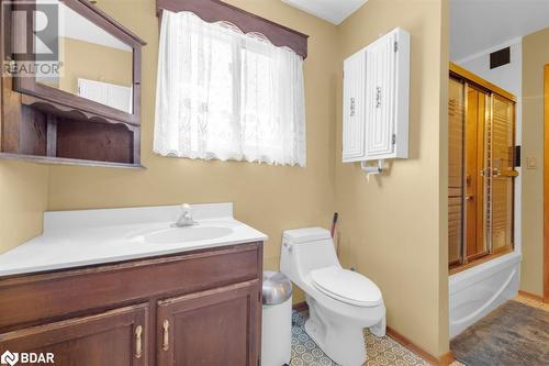 301 Sherry Road, Thomasburg, ON - Indoor Photo Showing Bathroom
