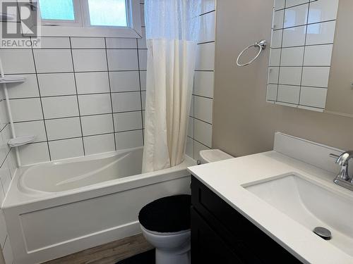 97 Centennial Drive, Mackenzie, BC - Indoor Photo Showing Bathroom
