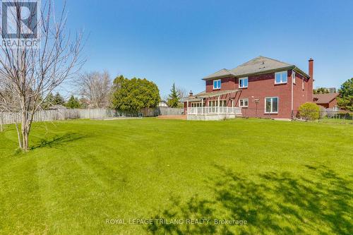 63 Prince Of Wales Gate, London, ON - Outdoor