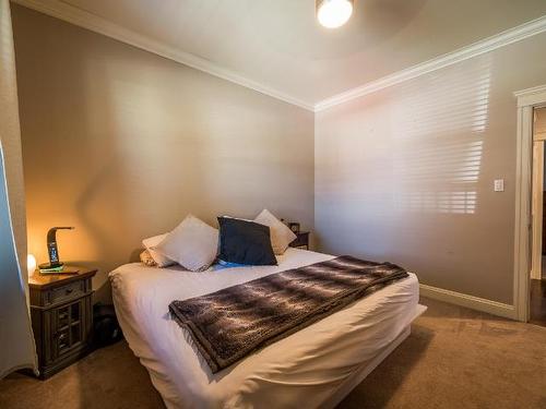 839 St Paul Street, Kamloops, BC - Indoor Photo Showing Bedroom