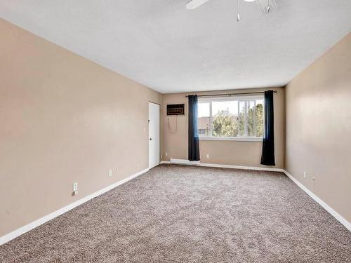 325-815 Southill Street, Kamloops, BC - Indoor Photo Showing Other Room