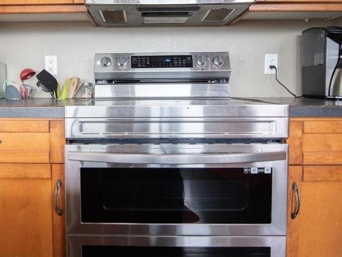 4377 Shuswap Rd, Kamloops, BC - Indoor Photo Showing Kitchen