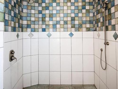 4377 Shuswap Rd, Kamloops, BC - Indoor Photo Showing Bathroom