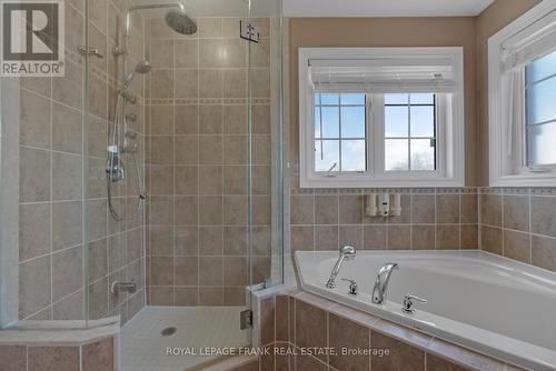 70 Albert St, Clarington, ON - Indoor Photo Showing Bathroom