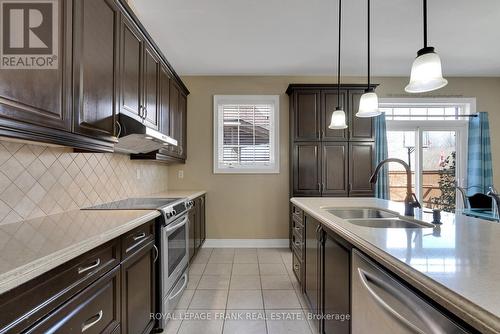 70 Albert St, Clarington, ON - Indoor Photo Showing Kitchen With Double Sink With Upgraded Kitchen