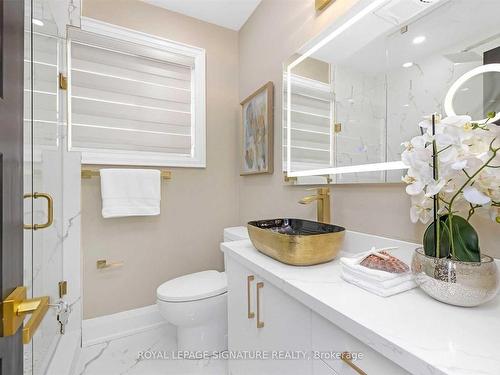 22 Maldives Cres, Brampton, ON - Indoor Photo Showing Bathroom