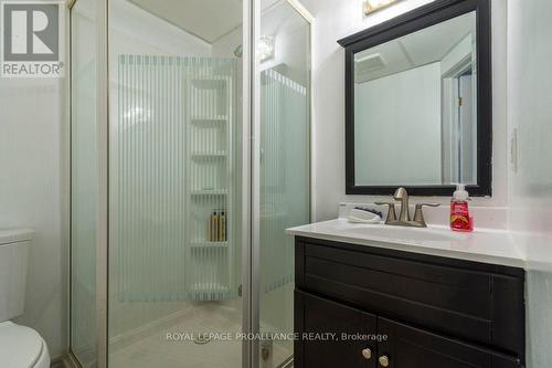 17272 Highway 2, Quinte West, ON - Indoor Photo Showing Bathroom